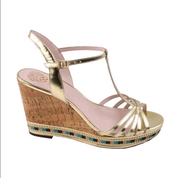 💜💜VINCE CAMUTO💜💜WEDGES - Picture 2 of 3